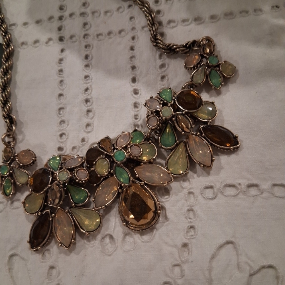 Multicolor Teardrop Statement Necklace Set - image 5